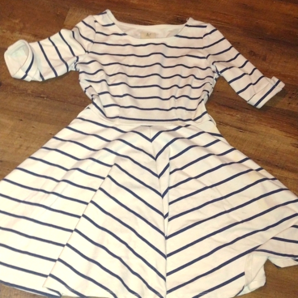 ...Lost, black and white striped dress, size Small